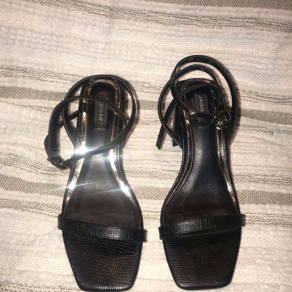 Block Heel - Picture 10 of 16
